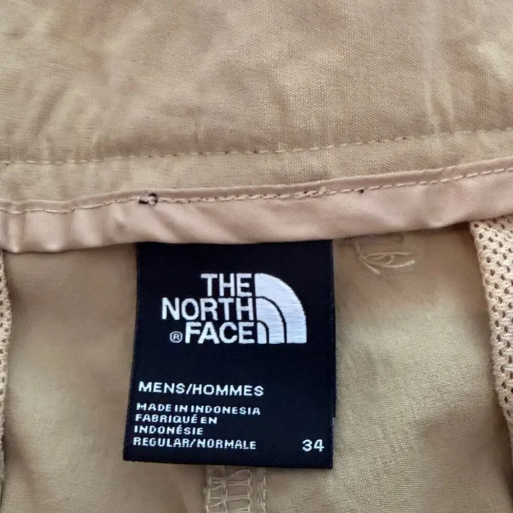 The North Face Men's Beige Khaki Chino Shorts Casual Flat Front 34 7in.